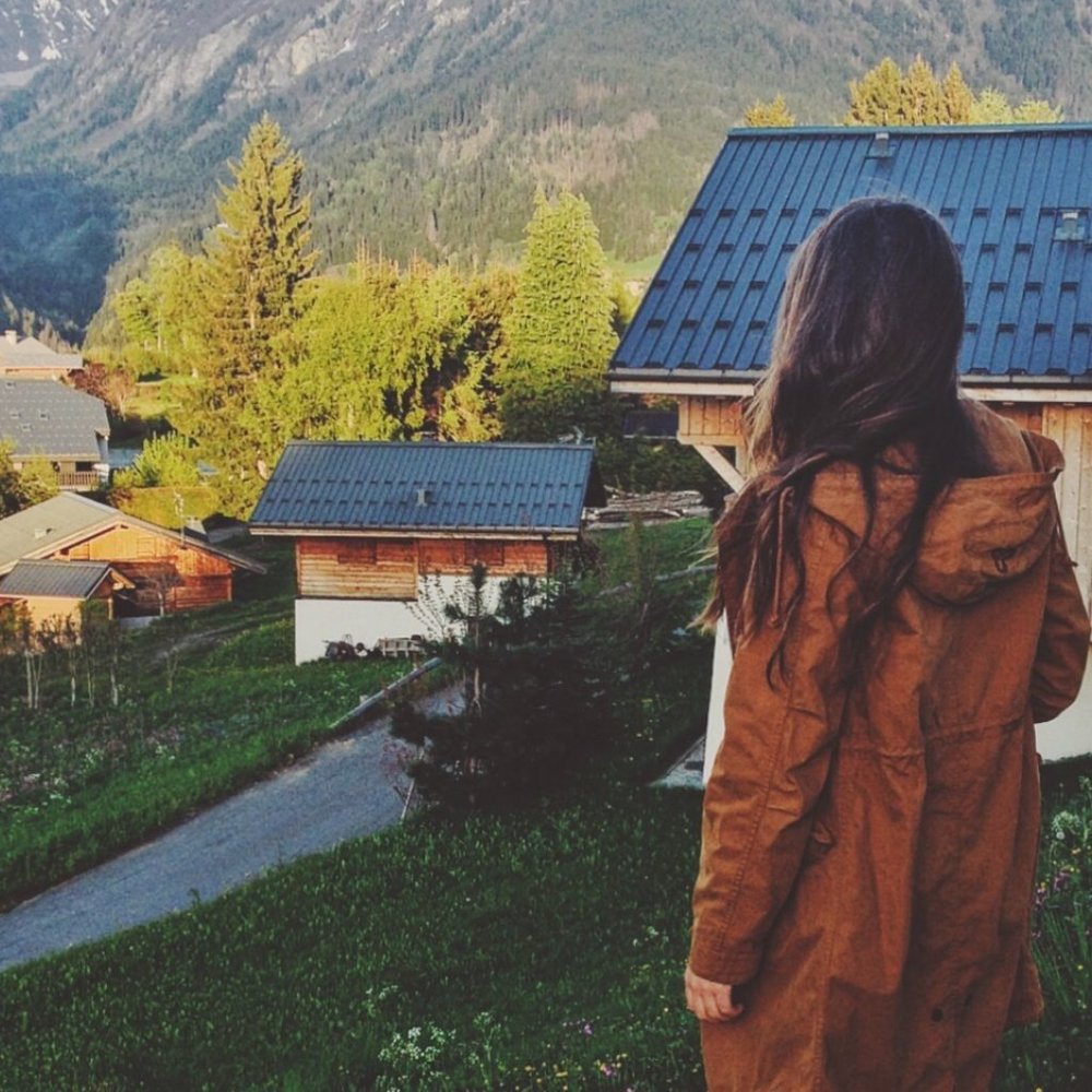 Meet your Posher, Almeda